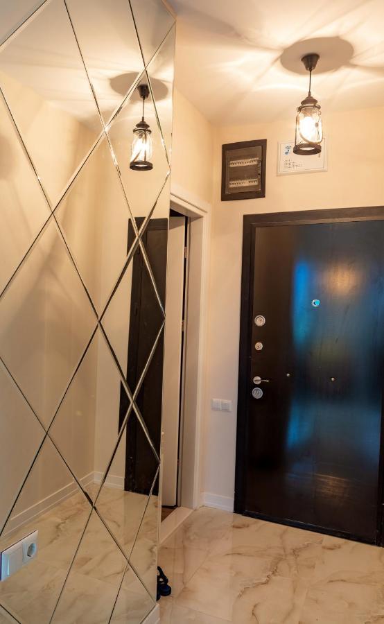 Entire Flat With City Skyline View - Two Bedrooms Batumi Esterno foto